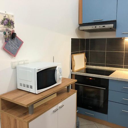 Apartman Luka Vir Lejlighed Eksteriør billede