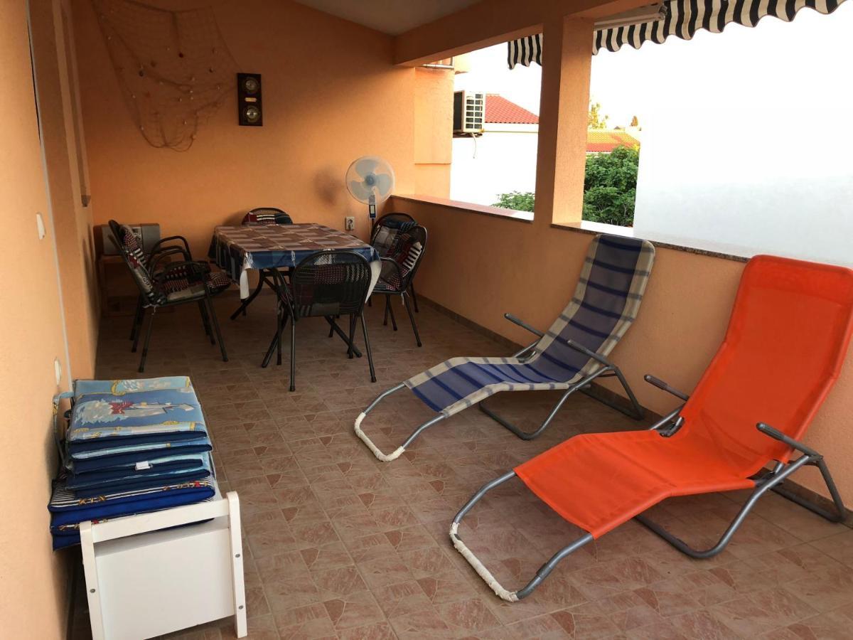 Apartman Luka Vir Lejlighed Eksteriør billede