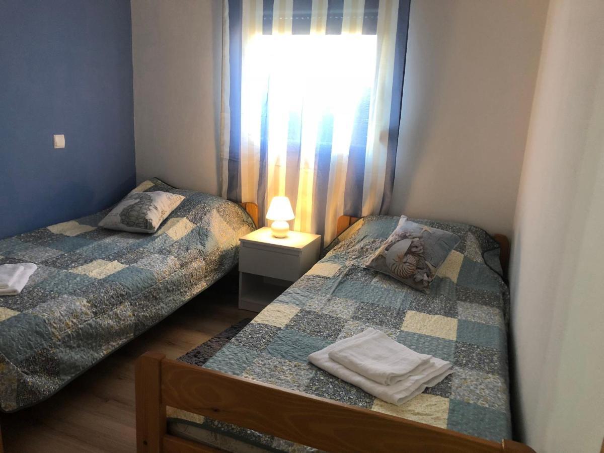 Apartman Luka Vir Lejlighed Eksteriør billede